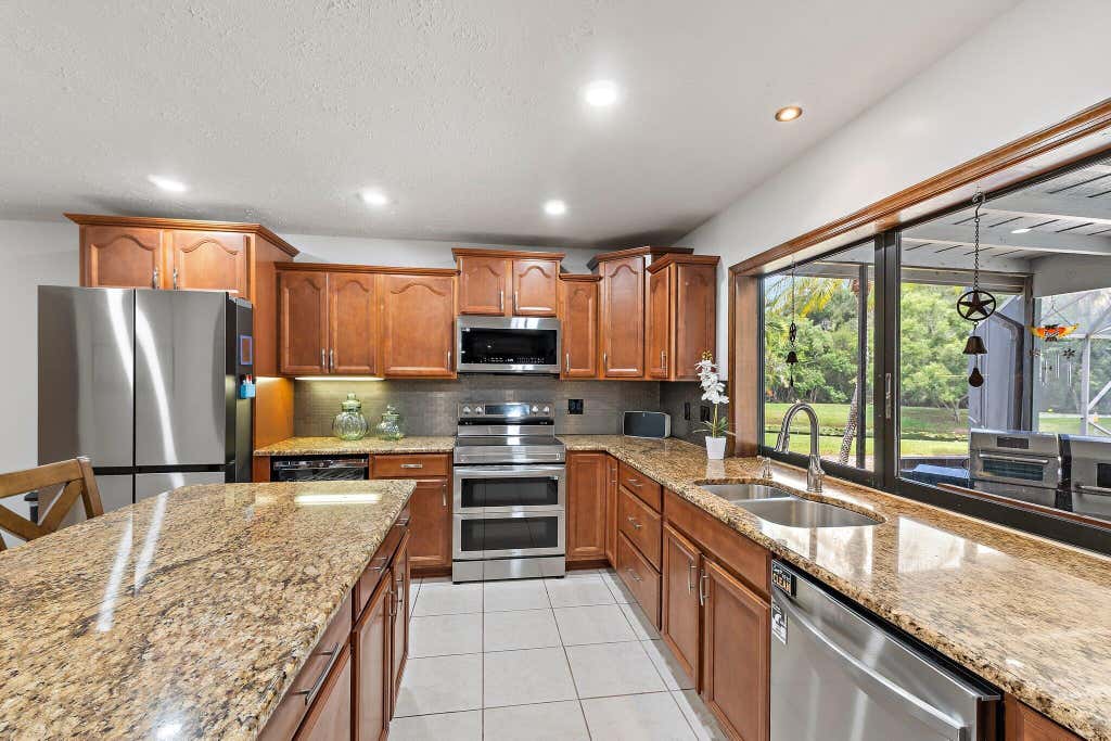 Photo of 12395 153rd Court N, Jupiter, FL 33478 (MLS # B26065966)