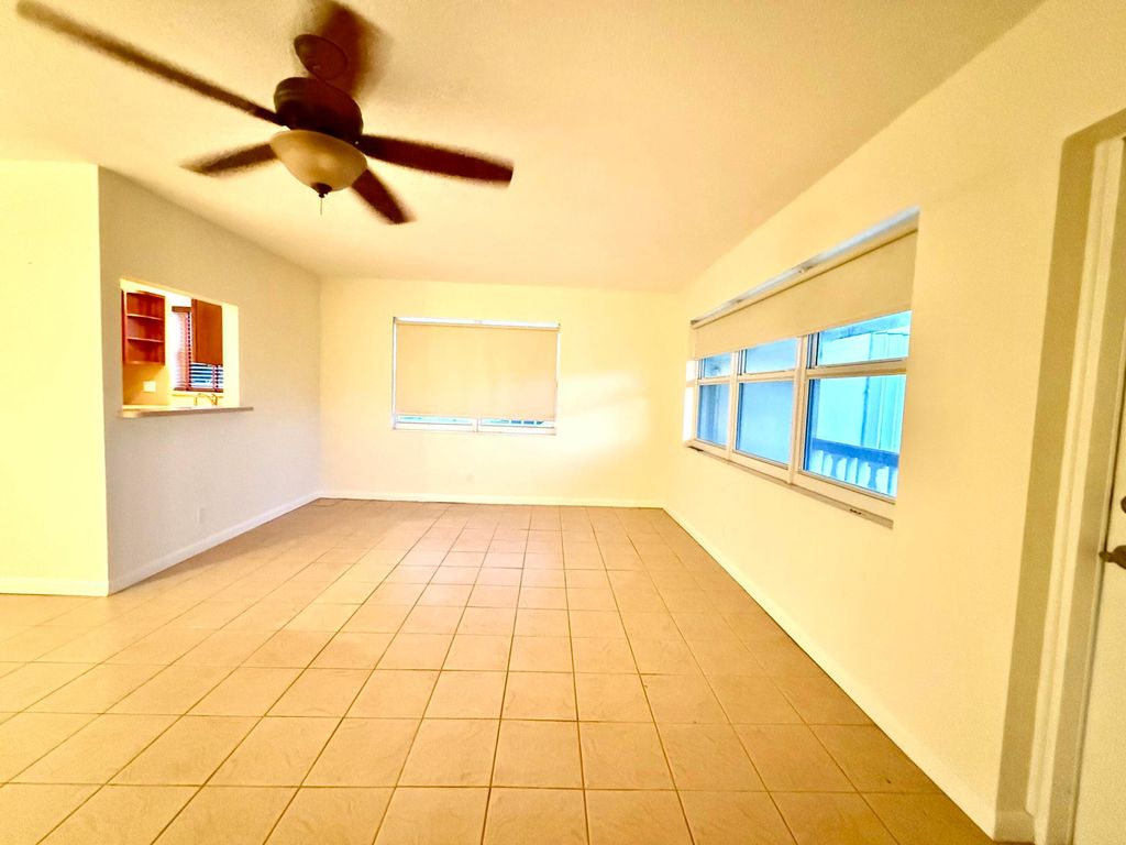 Photo of 22 Andover A, West Palm Beach, FL 33417 (MLS # B26021942)