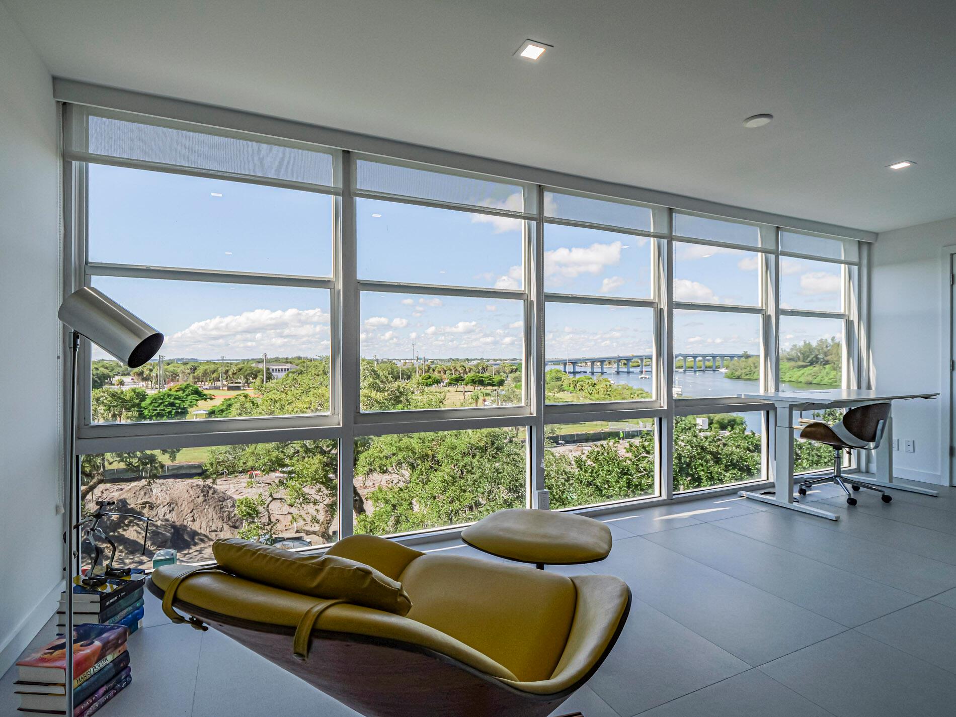 VERO TOWERS - Residential Lease