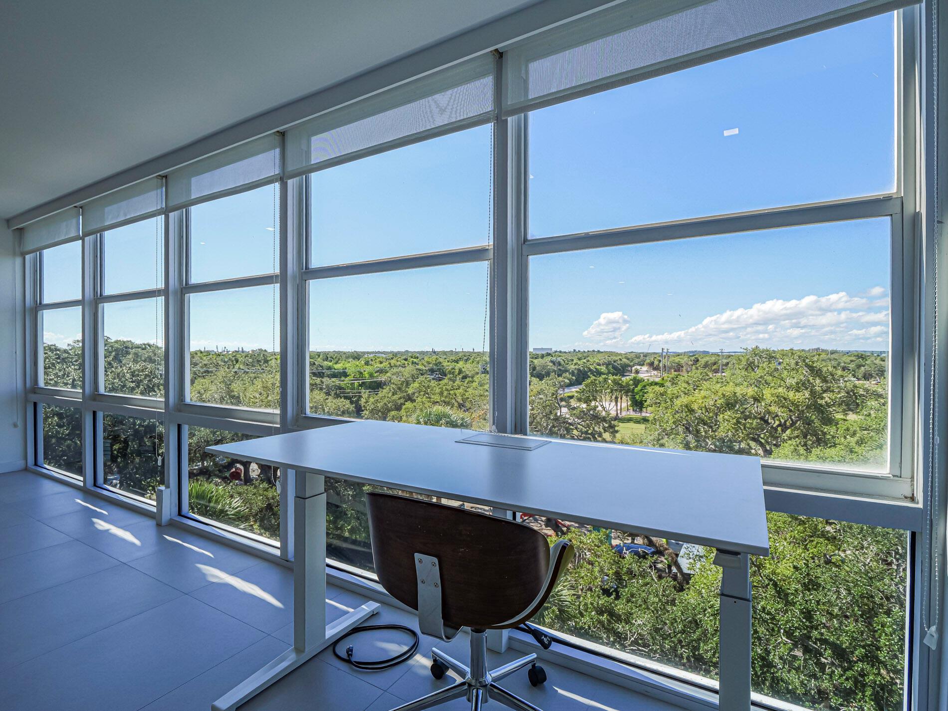 VERO TOWERS - Residential Lease