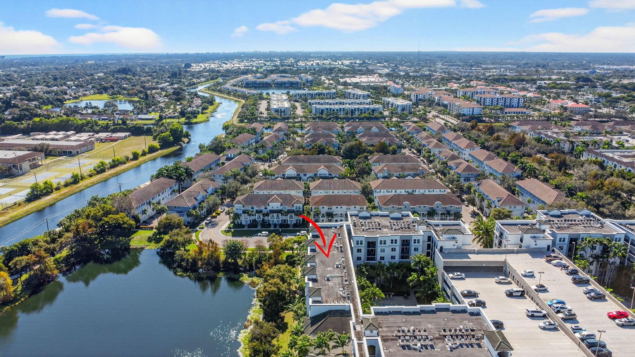 VIZCAYA LAKES CONDO - Residential Lease