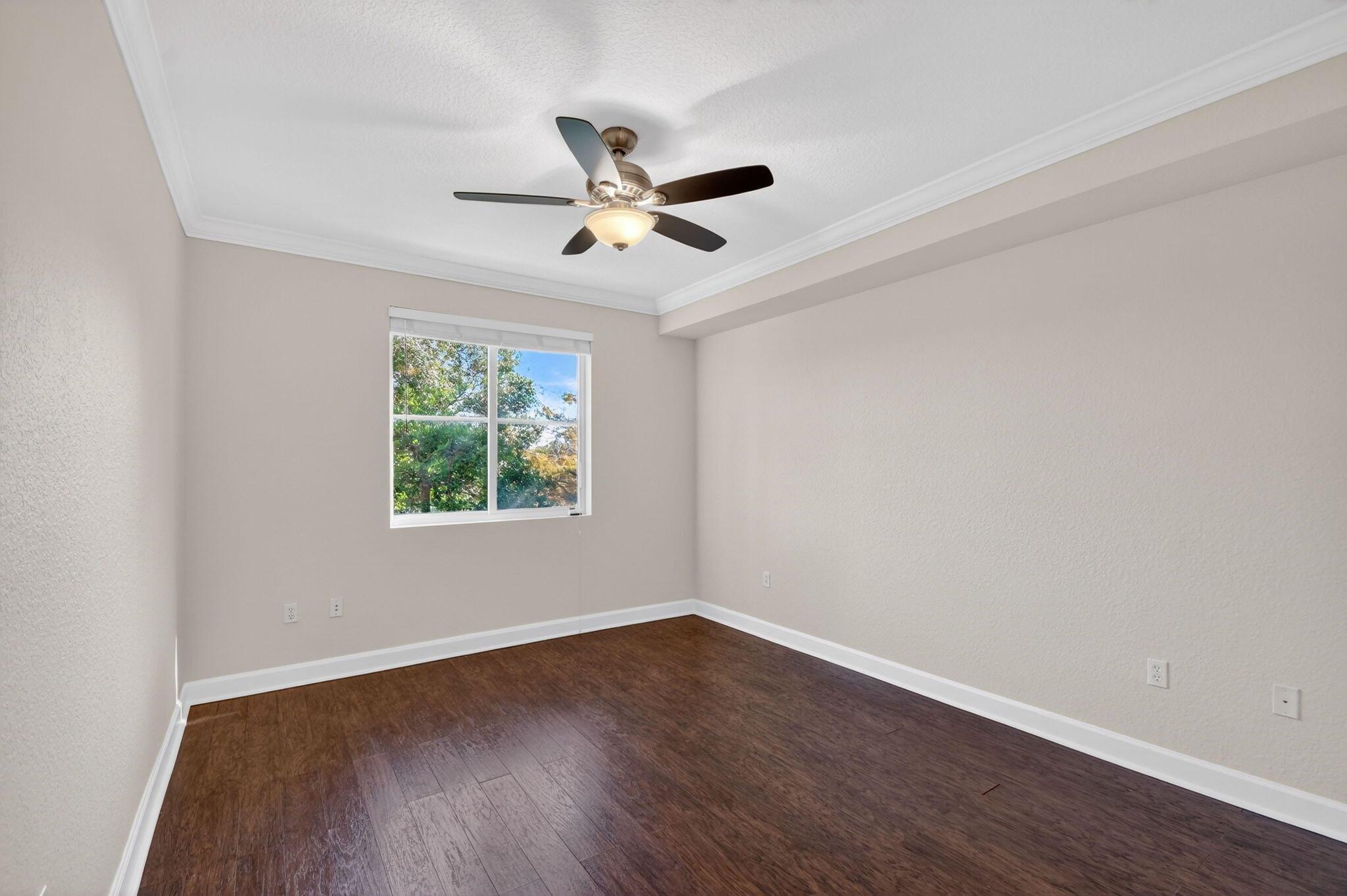 VIZCAYA LAKES CONDO - Residential Lease