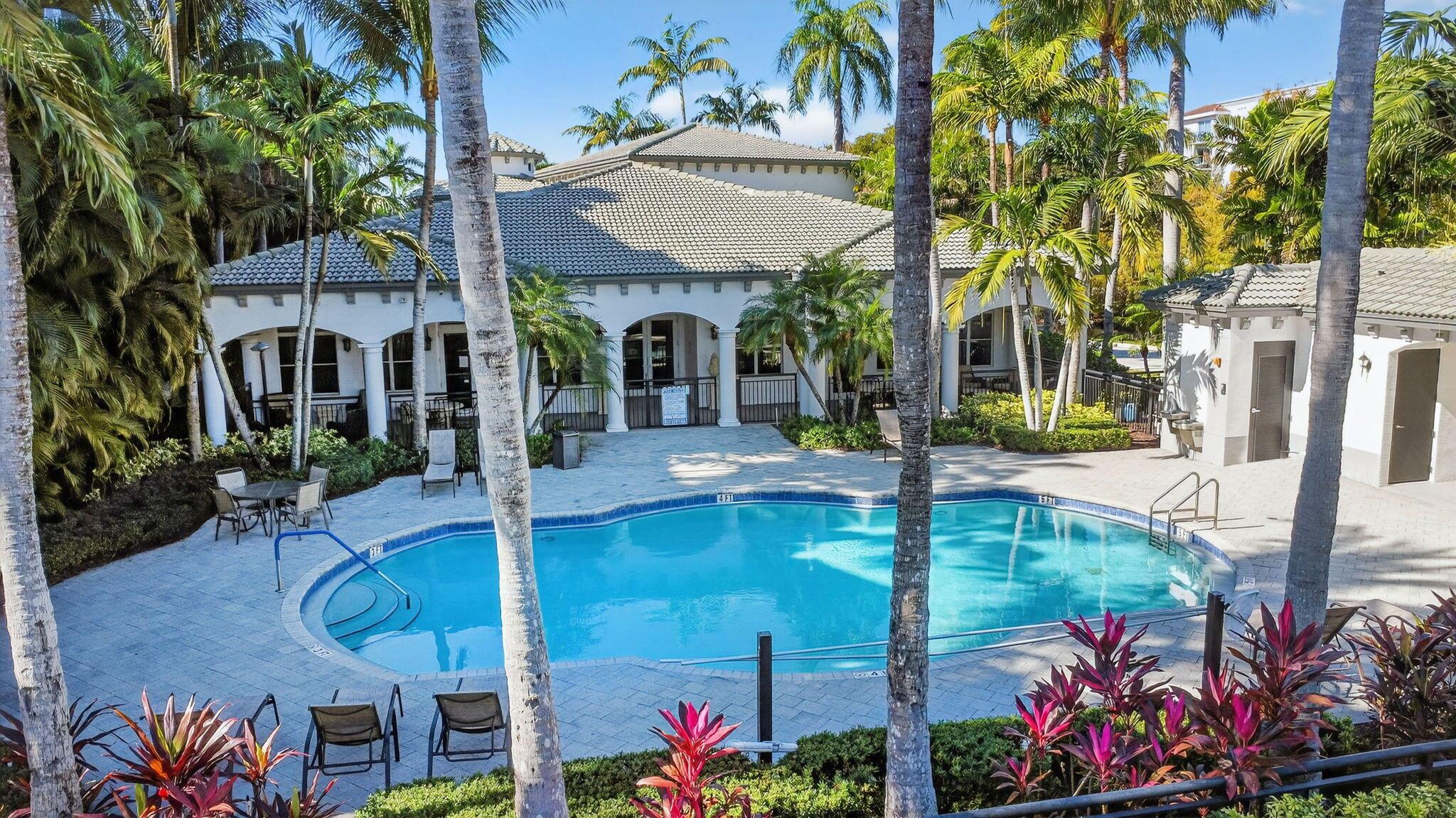 VIZCAYA LAKES CONDO - Residential Lease