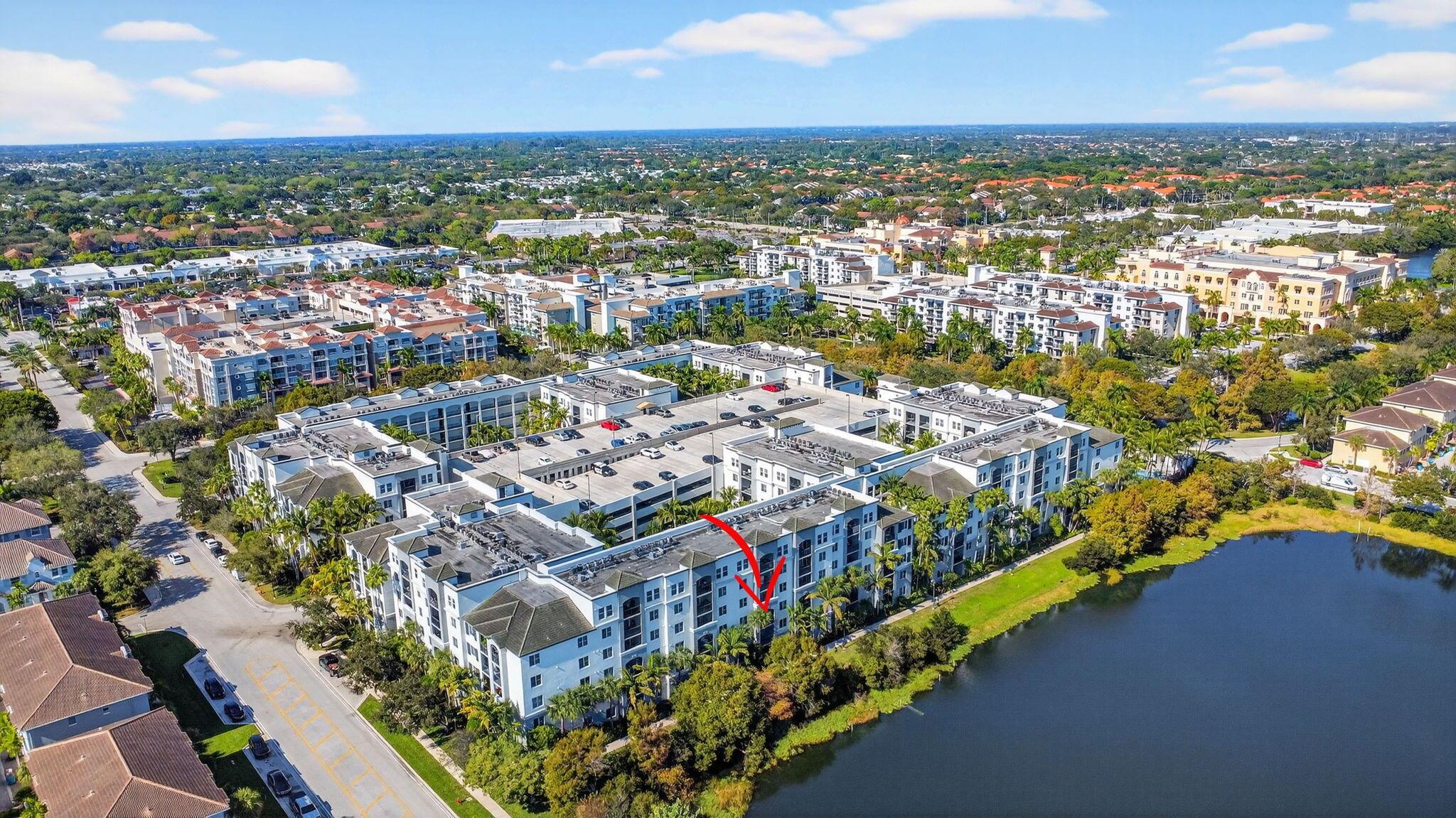 VIZCAYA LAKES CONDO - Residential Lease