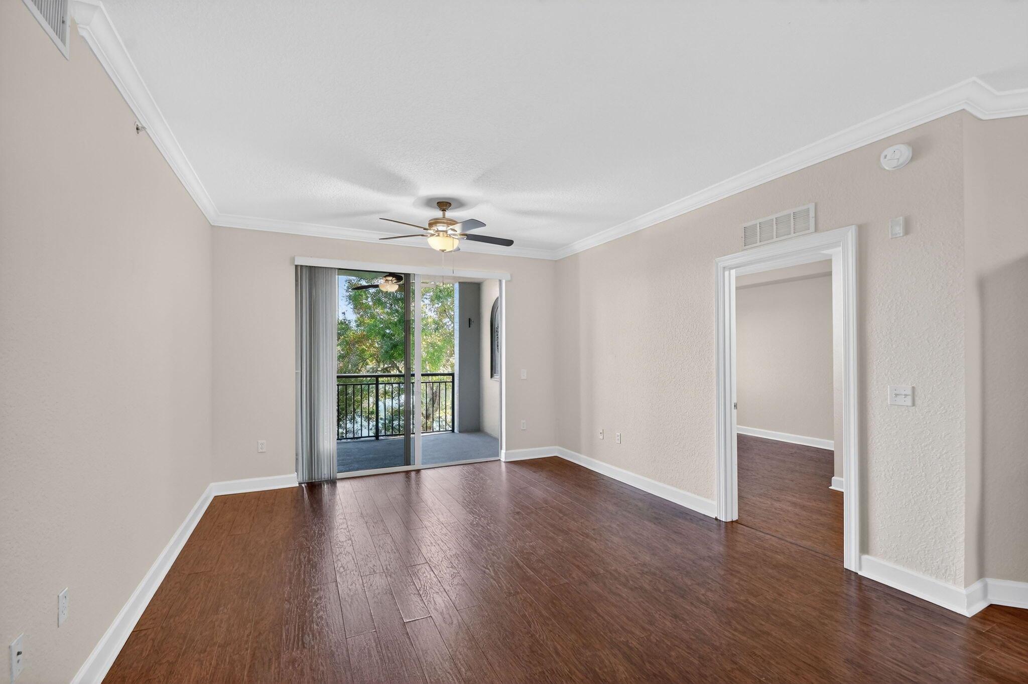 VIZCAYA LAKES CONDO - Residential Lease