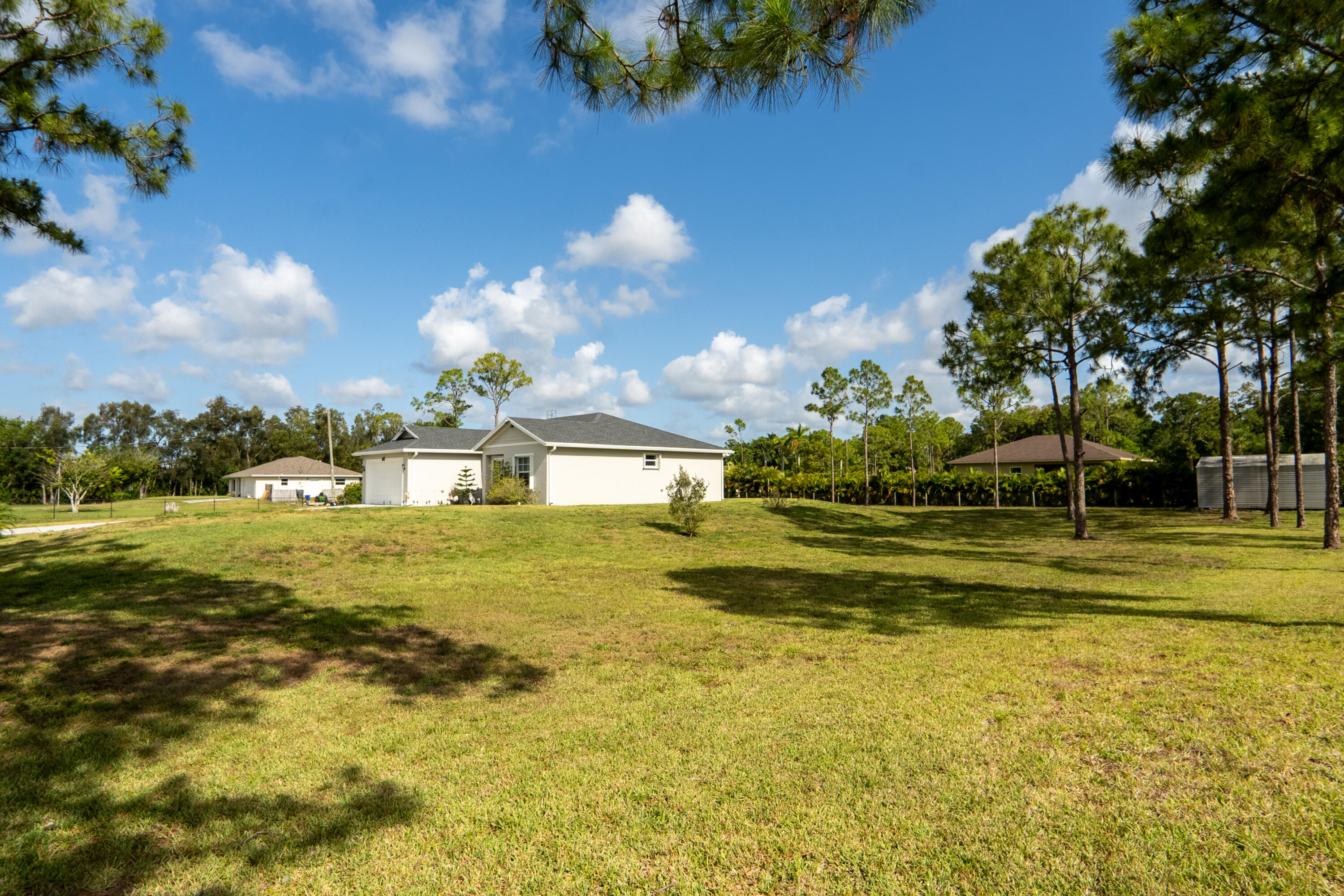 Loxahatchee Acreage - Residential