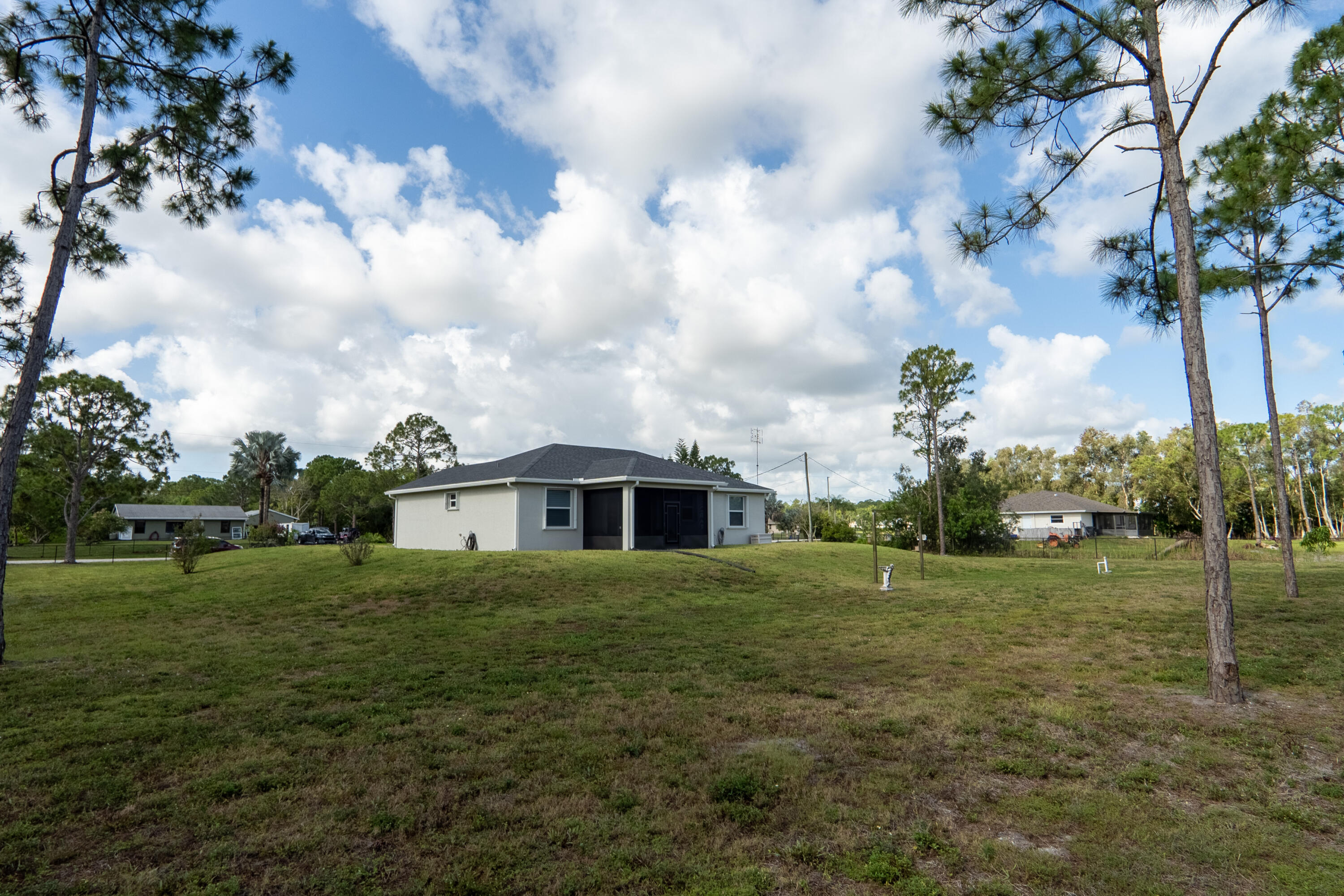 Loxahatchee Acreage - Residential