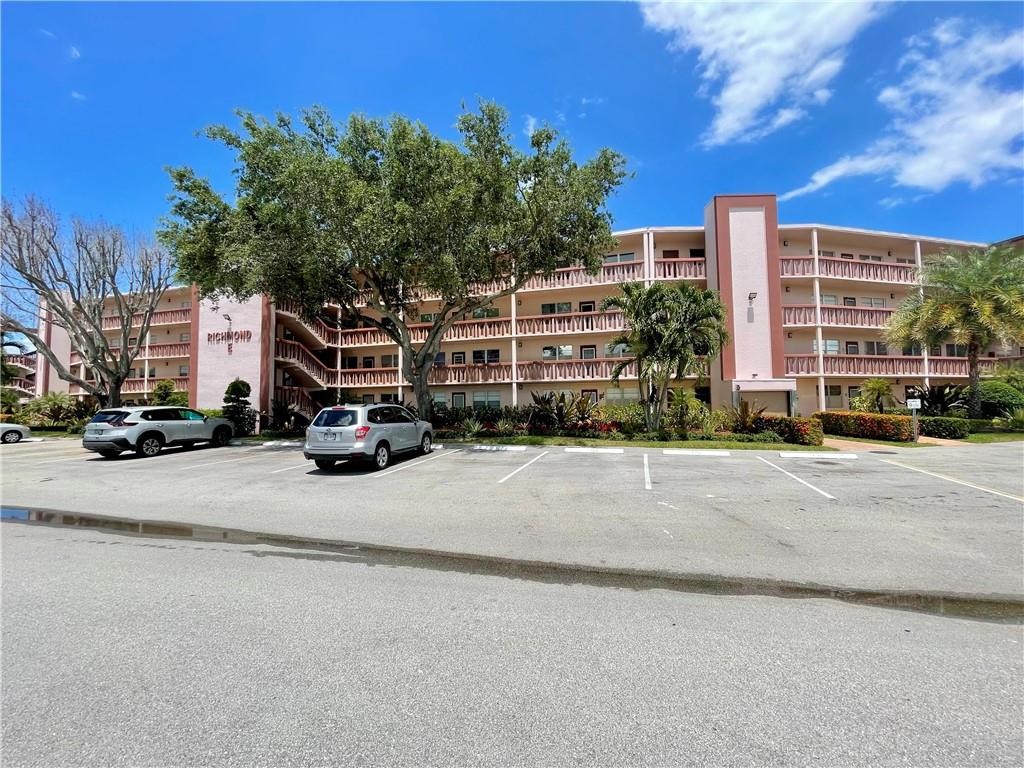 CENTURY VILLAGE - Residential