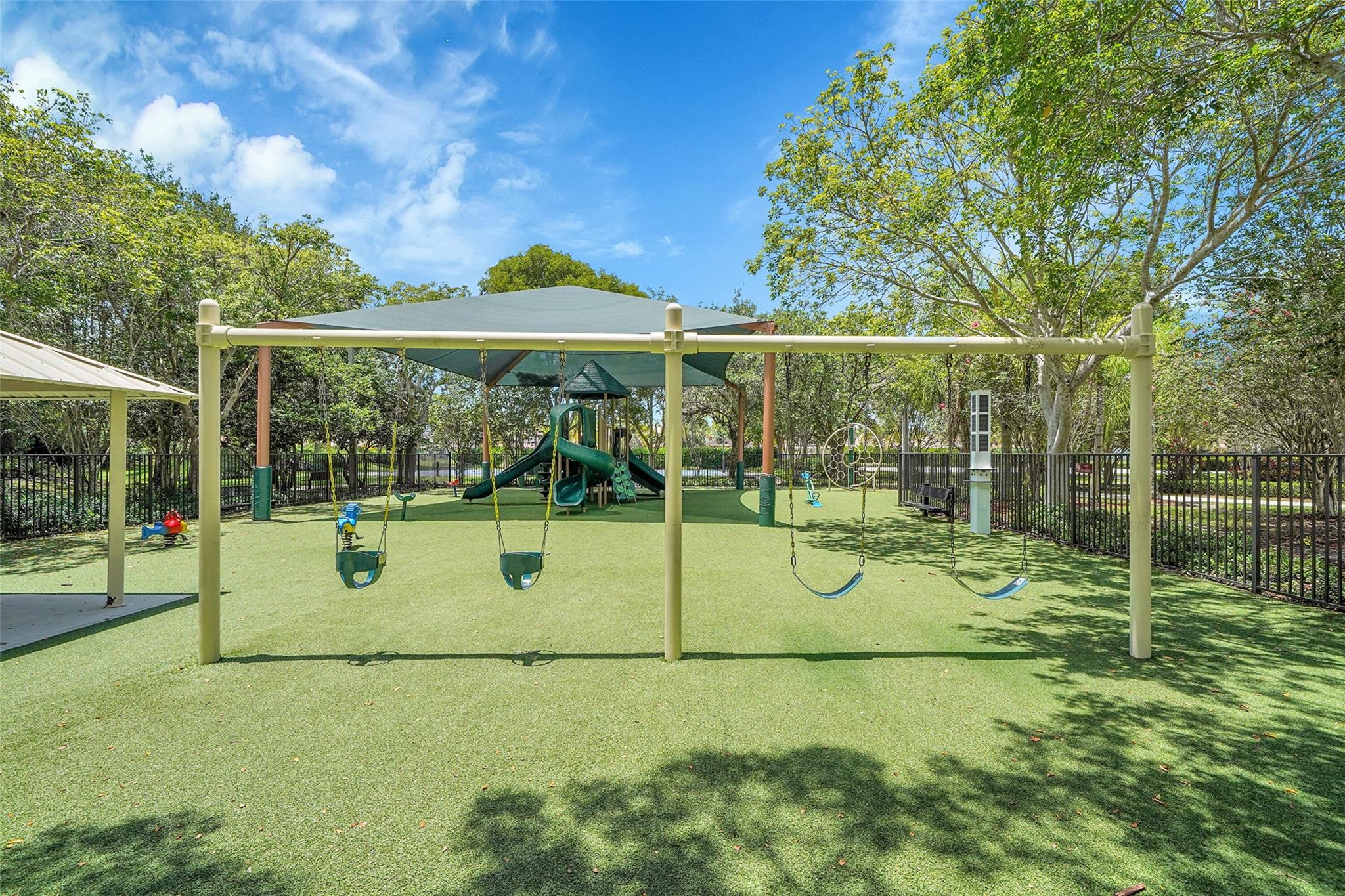 Isles At Weston 171-40 B - Residential