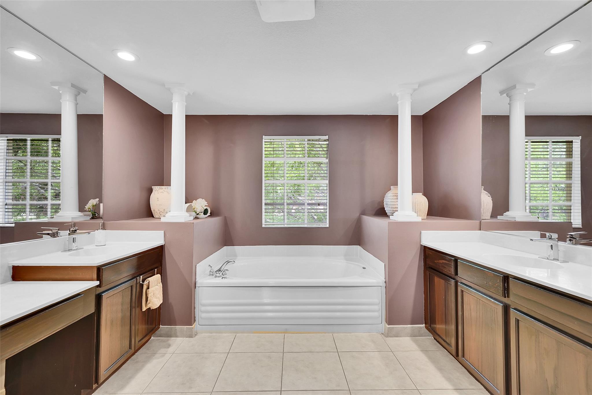 Isles At Weston 171-40 B - Residential