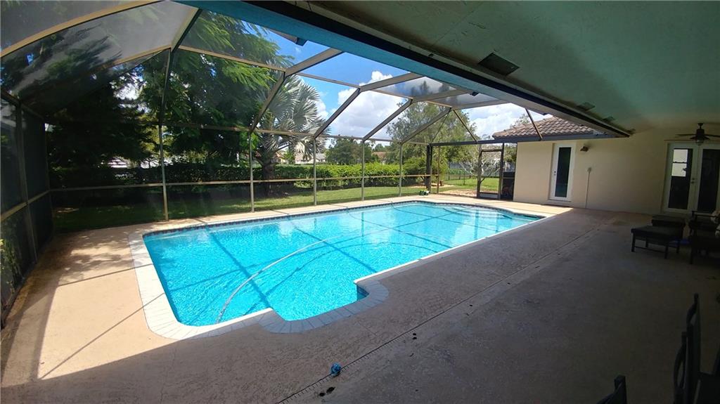 NORTH SPRINGS - Residential Lease