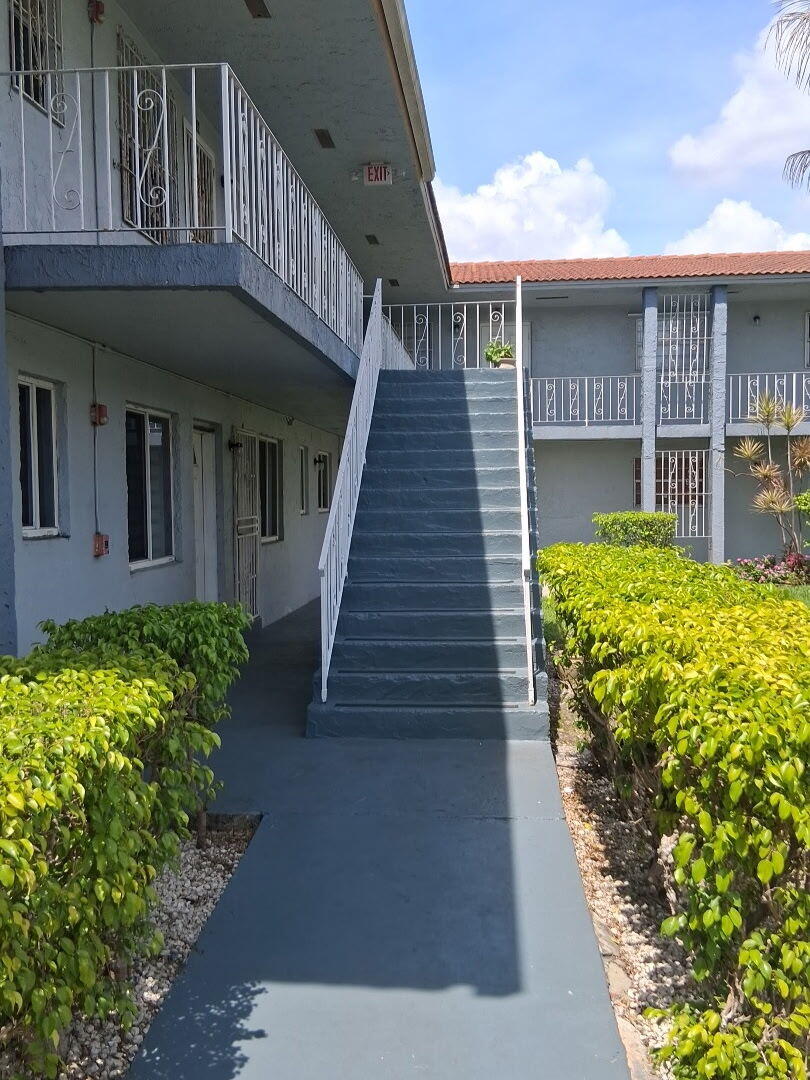 4050 NW 135th Street 159, Opa Locka FL 33054