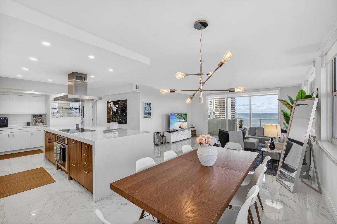 AQUARIUS - Residential