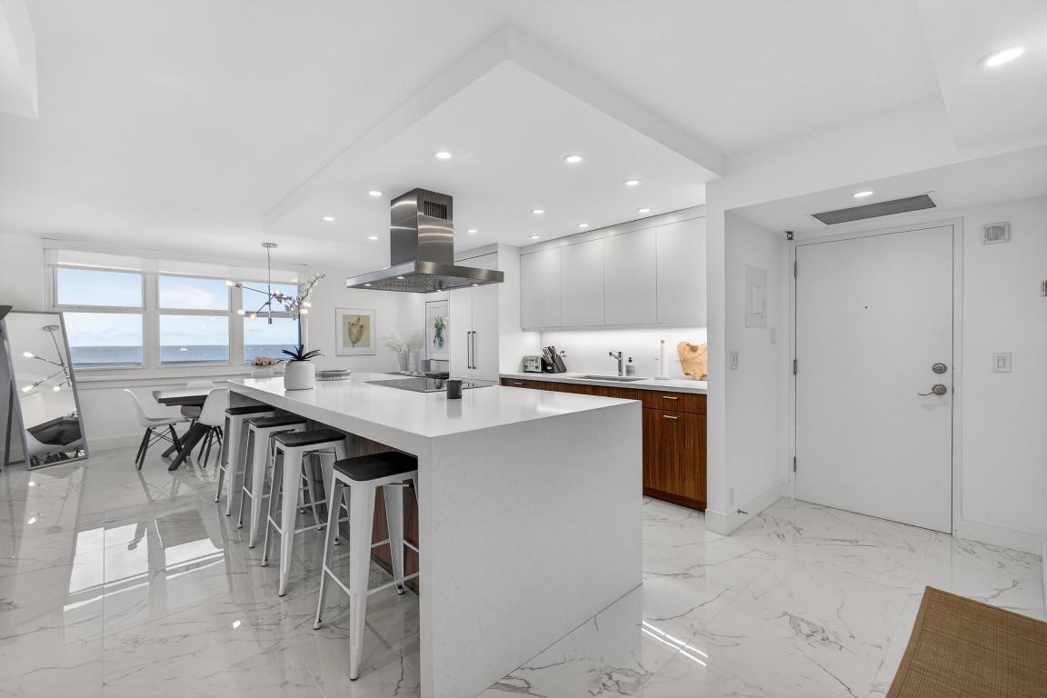 AQUARIUS - Residential