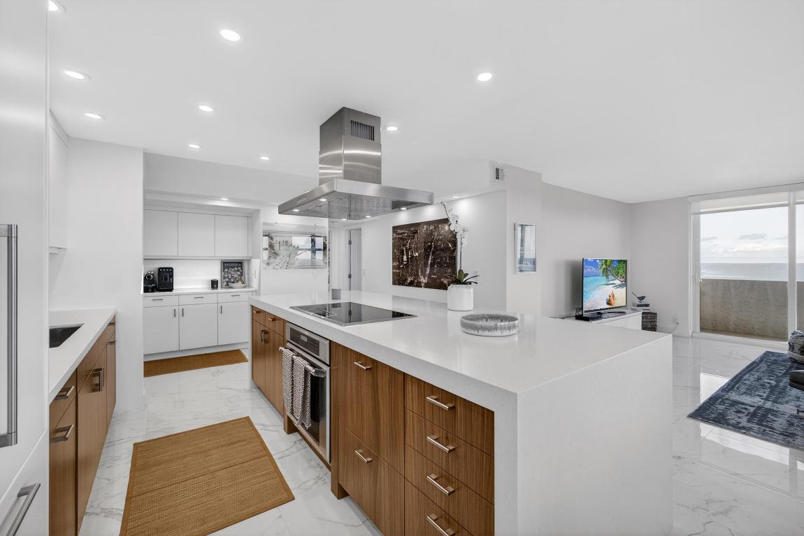 AQUARIUS - Residential