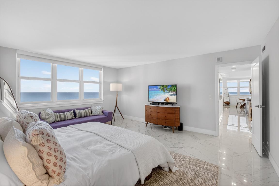 AQUARIUS - Residential