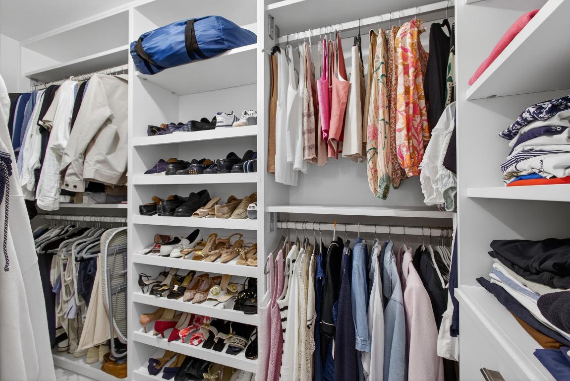 AQUARIUS - Residential