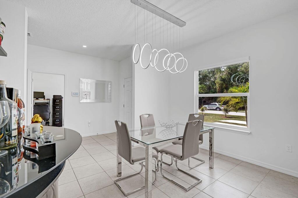 PORT ST LUCIE SECTION 43 - Residential