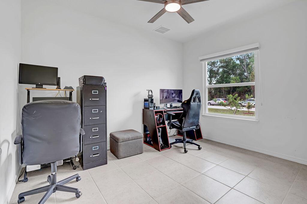 PORT ST LUCIE SECTION 43 - Residential