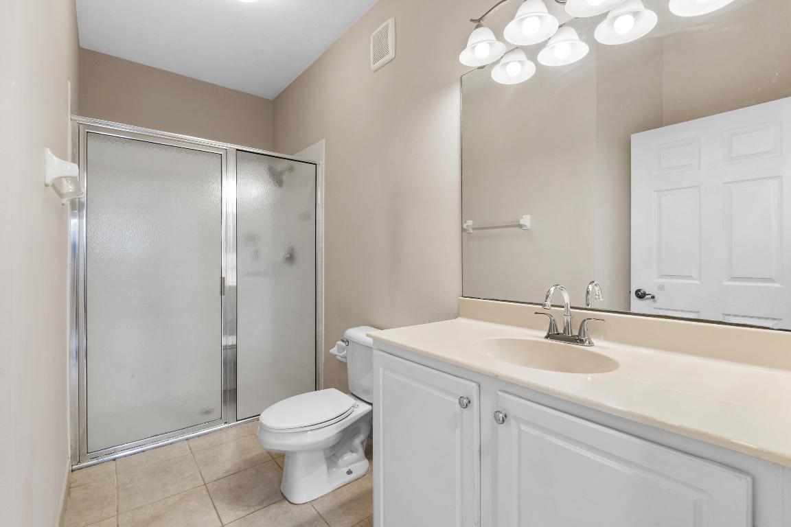 MAGNOLIA BAY CONDOMIMIUM - Residential