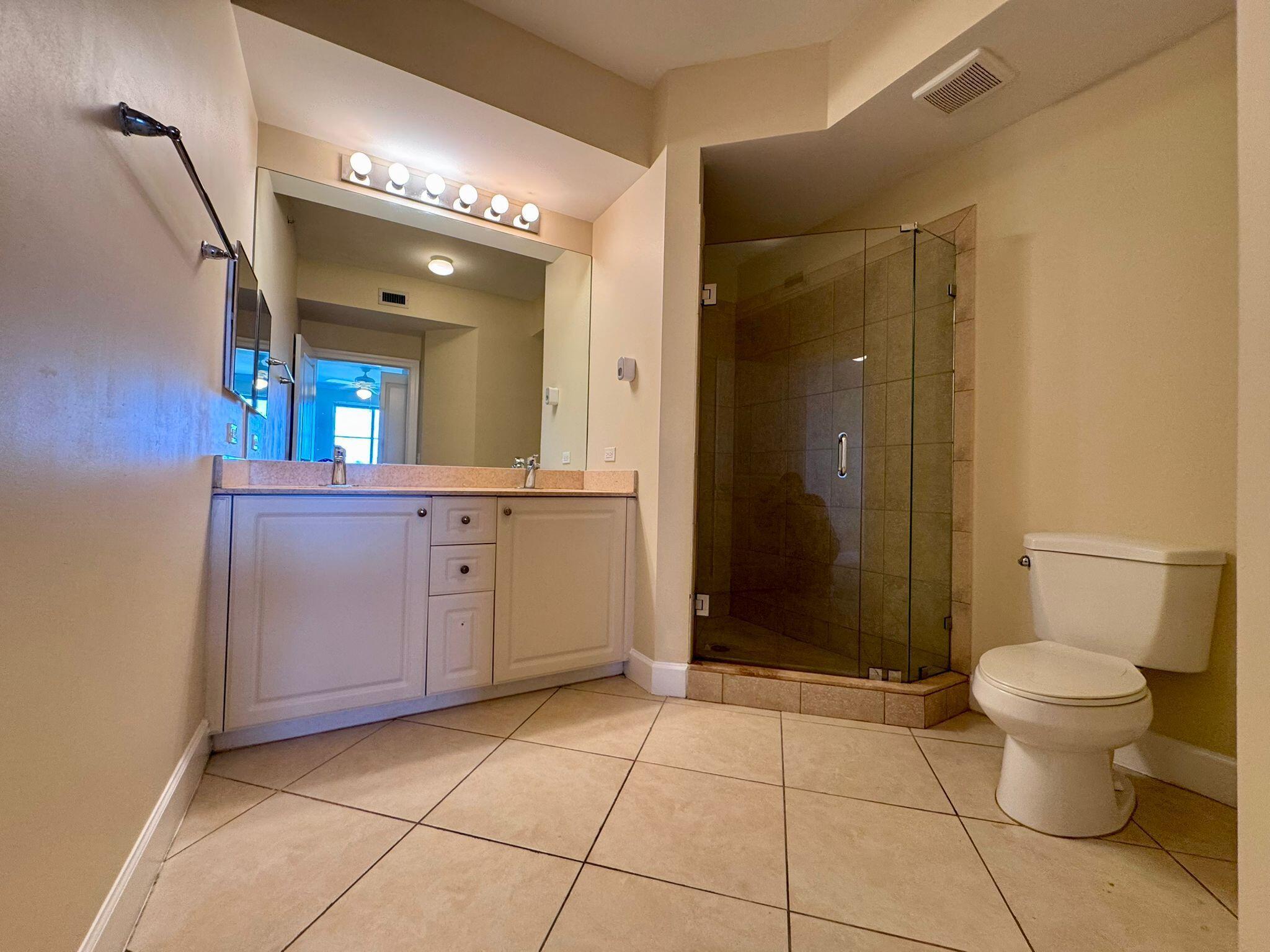 1660 Renaissance Commons Boulevard 2519