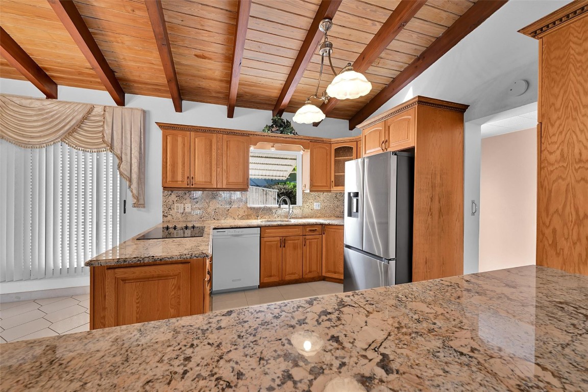 4521 Sea Grape Drive