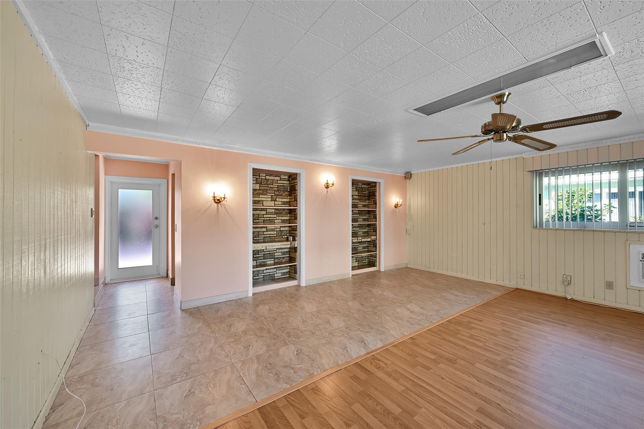 Silver Shores - Residential