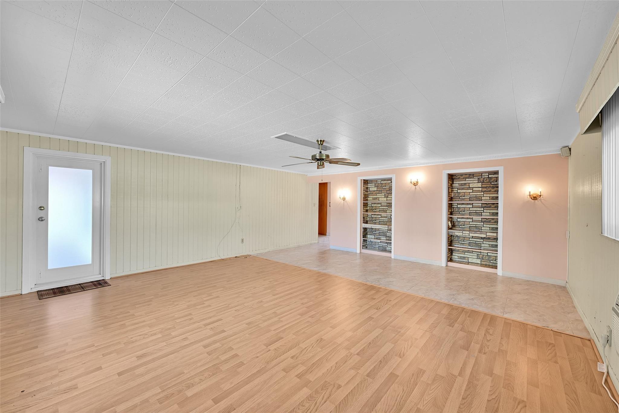 Silver Shores - Residential