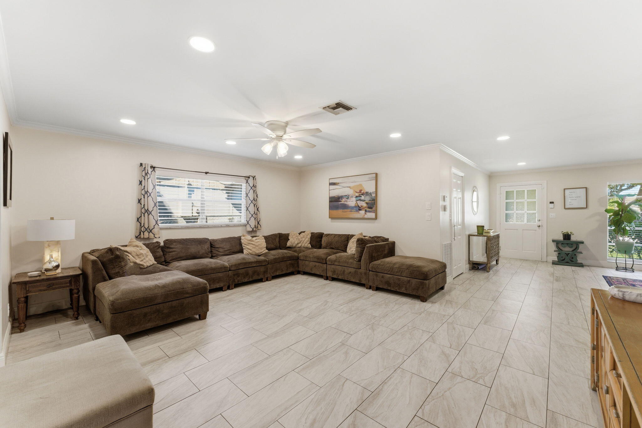 ROYAL PALM POINTE - Residential