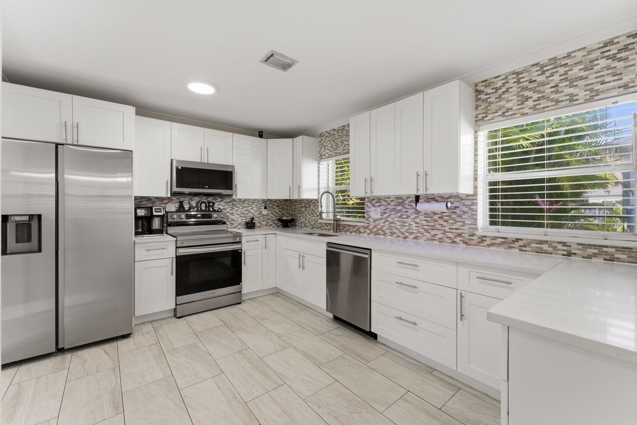 ROYAL PALM POINTE - Residential