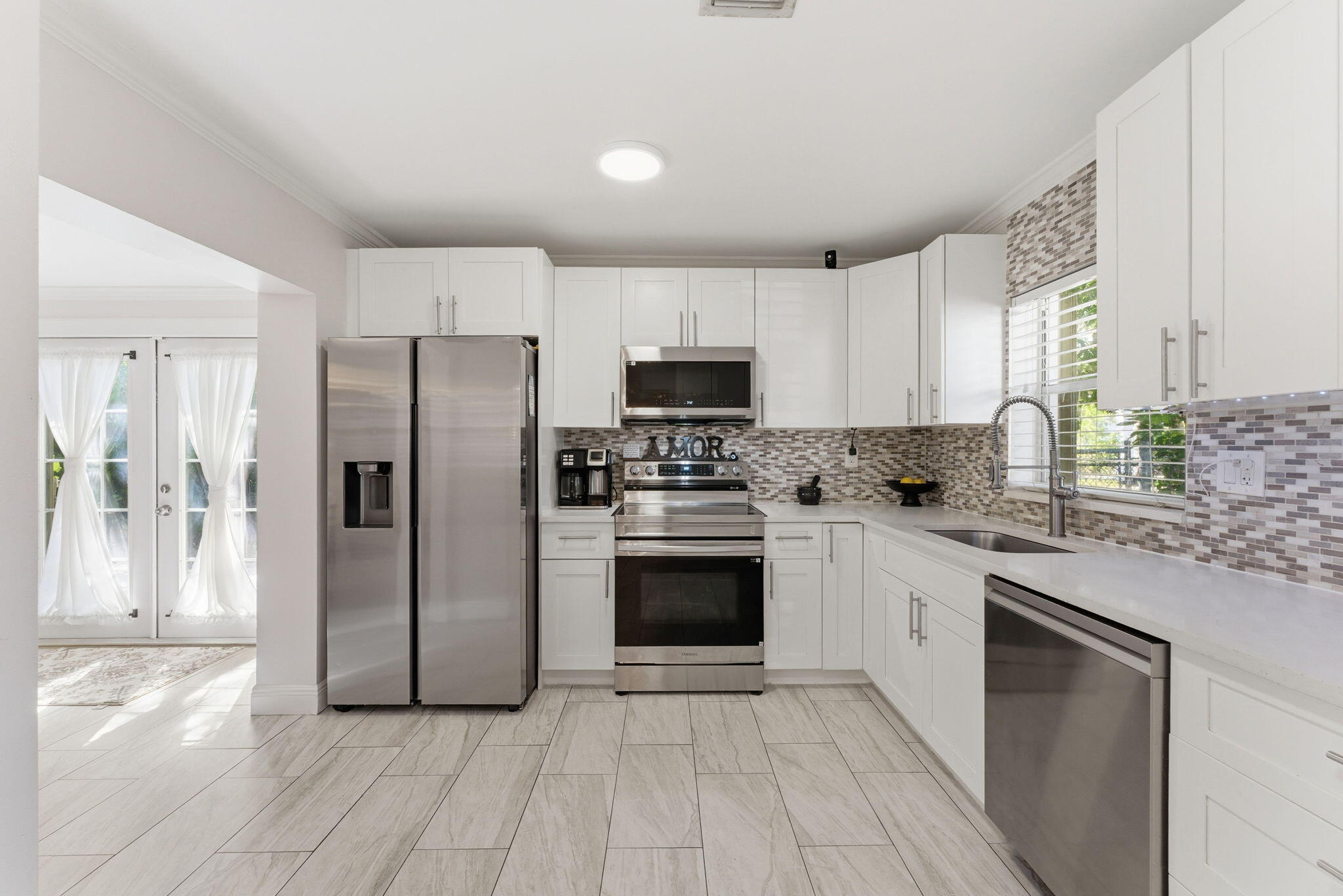 ROYAL PALM POINTE - Residential