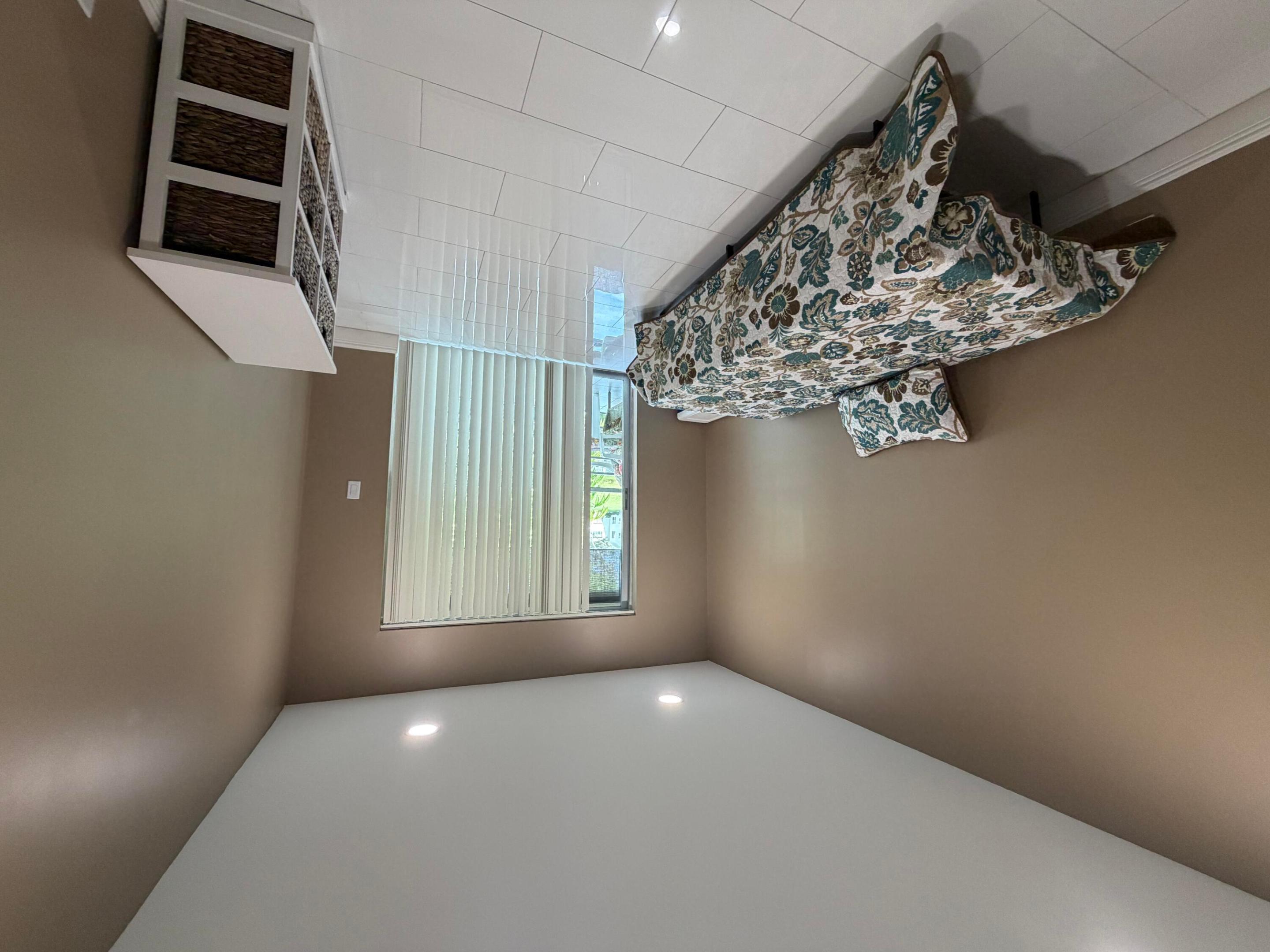 229 E Durham E 229