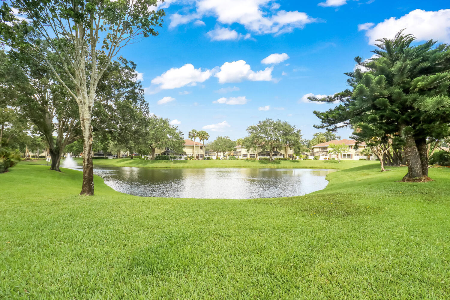 STAMFORD AT ROYAL PALM BEACH - Residential