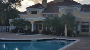 SAILBOAT POINTE* - Residential Lease