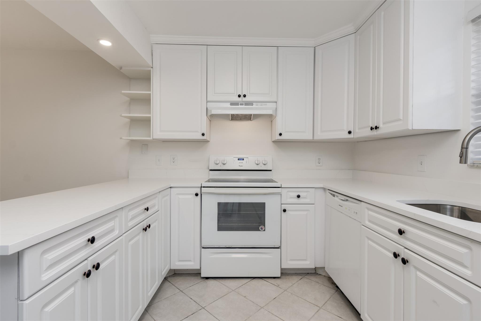 Courtyard Run - Residential