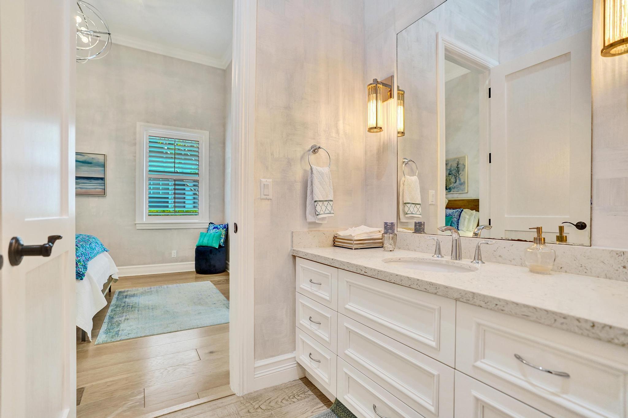 ESTATES - Residential