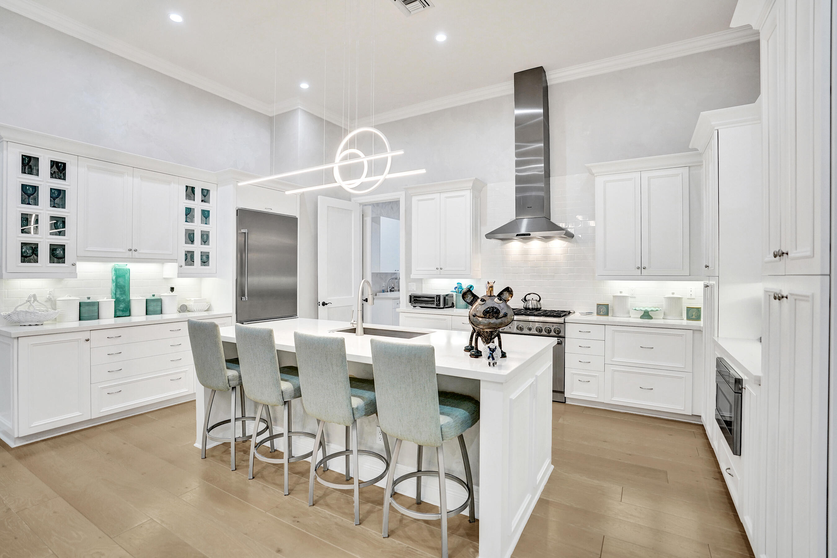 ESTATES - Residential