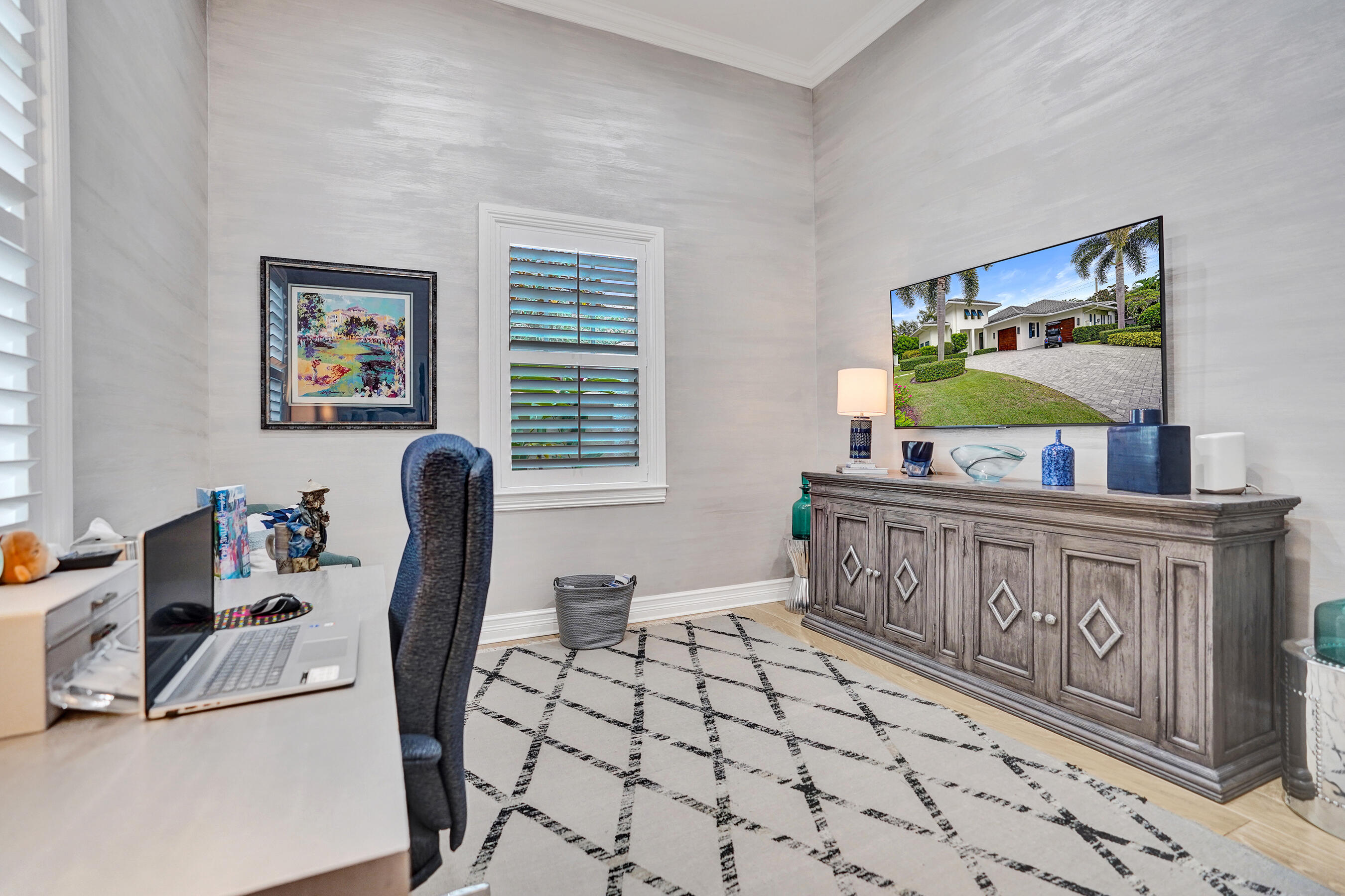 ESTATES - Residential