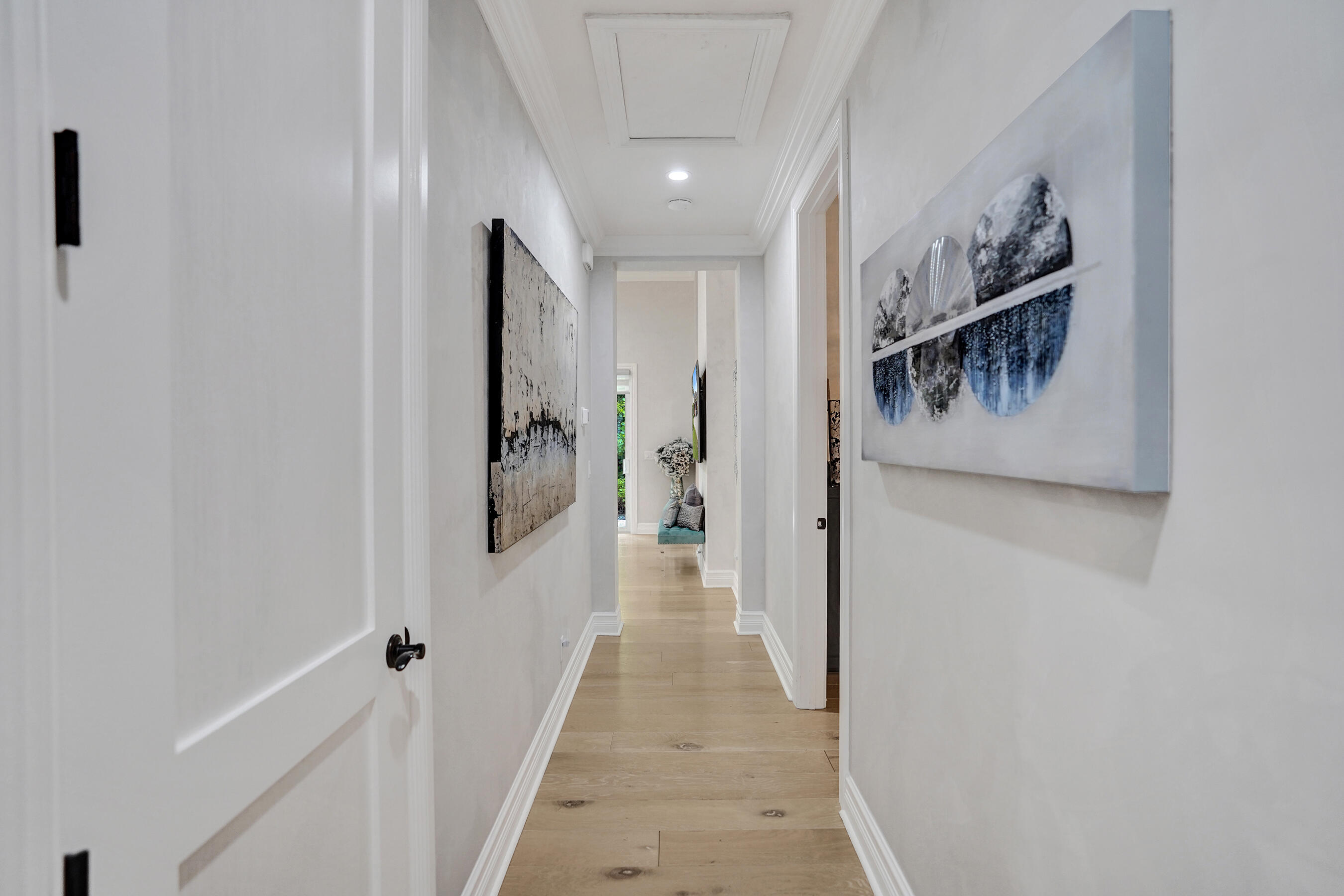 ESTATES - Residential