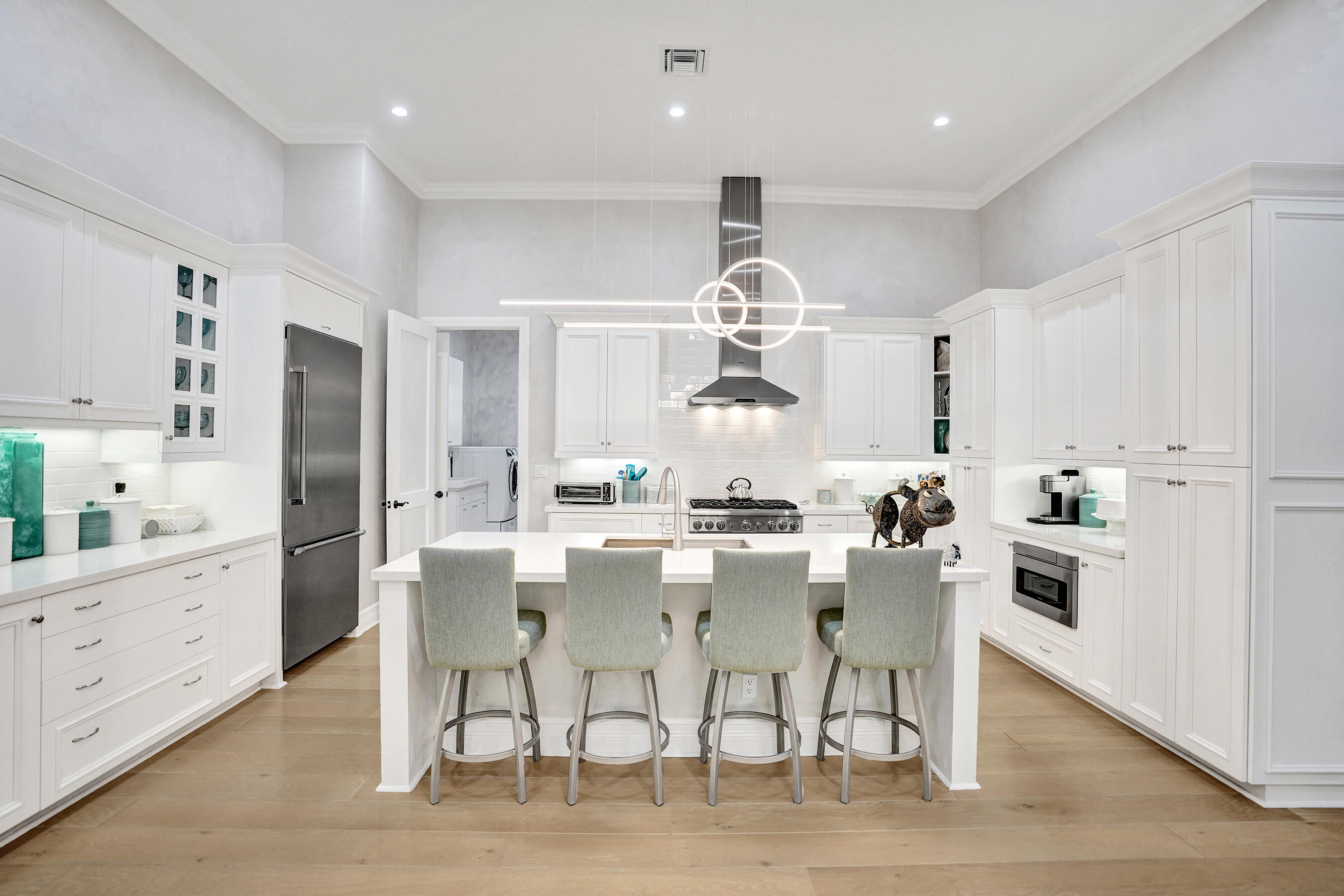 ESTATES - Residential