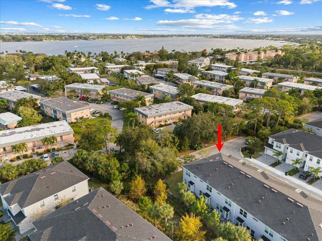 Photo of 1849 SE Roxy Way, Stuart, FL 34996 (MLS # R11066924)