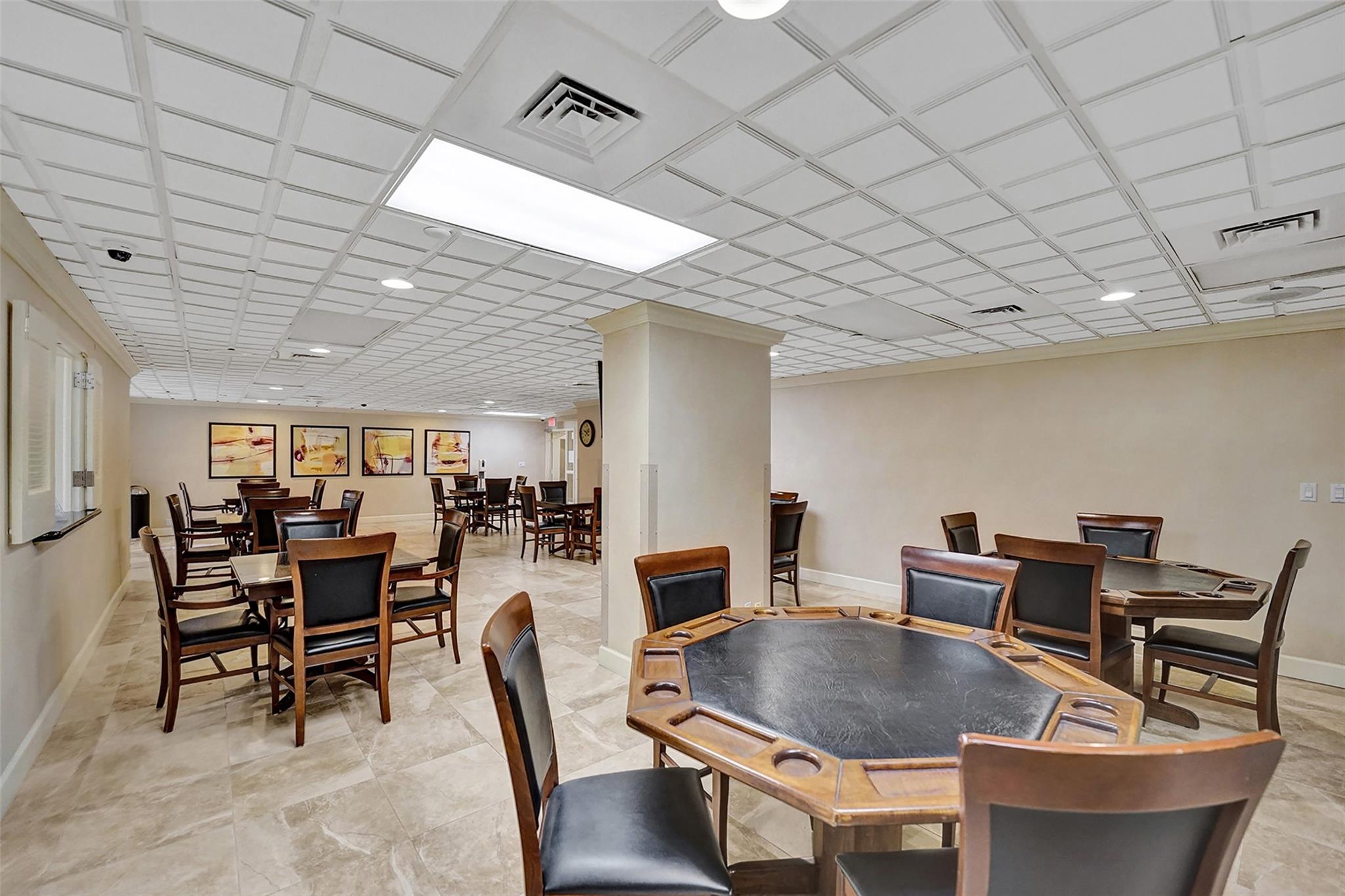MYSTIC POINTE TOWER 500 C - Residential