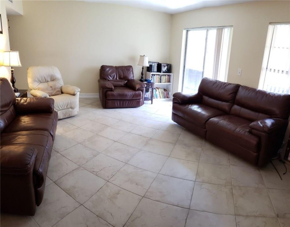 RIVERSIDE ESTATES - Residential