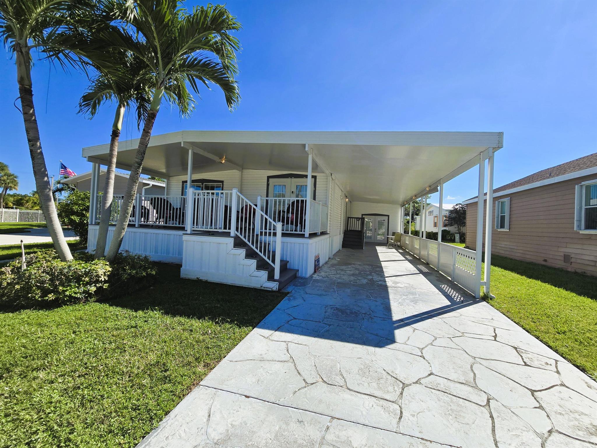 Maralago Cay - Residential