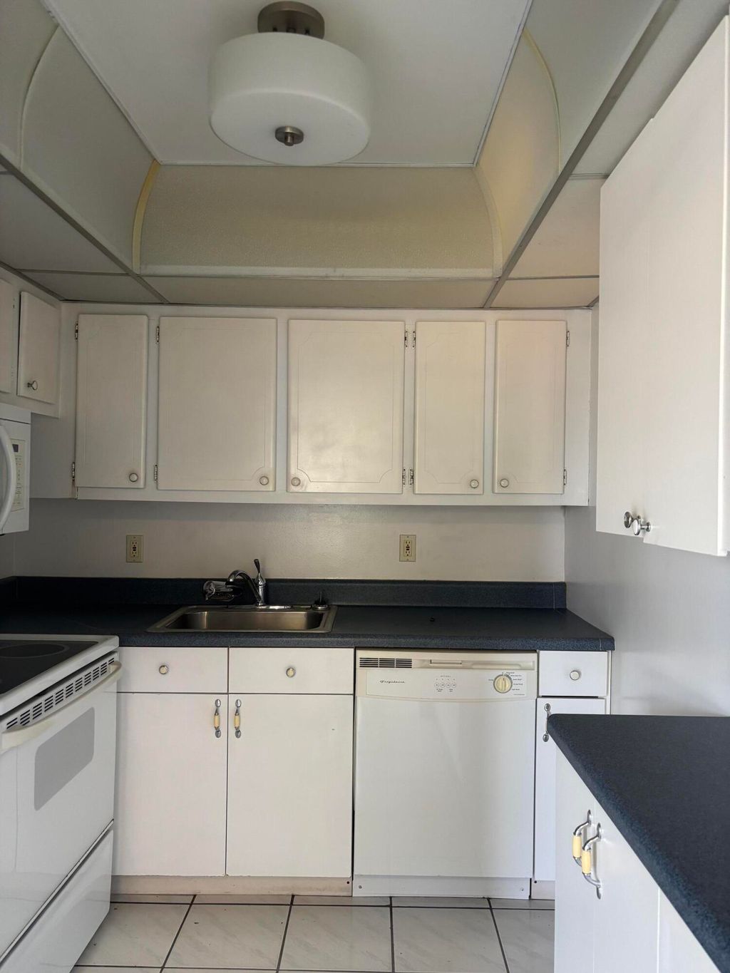 Photo of 75 Sheffield D, West Palm Beach, FL 33417 (MLS # R11163660)