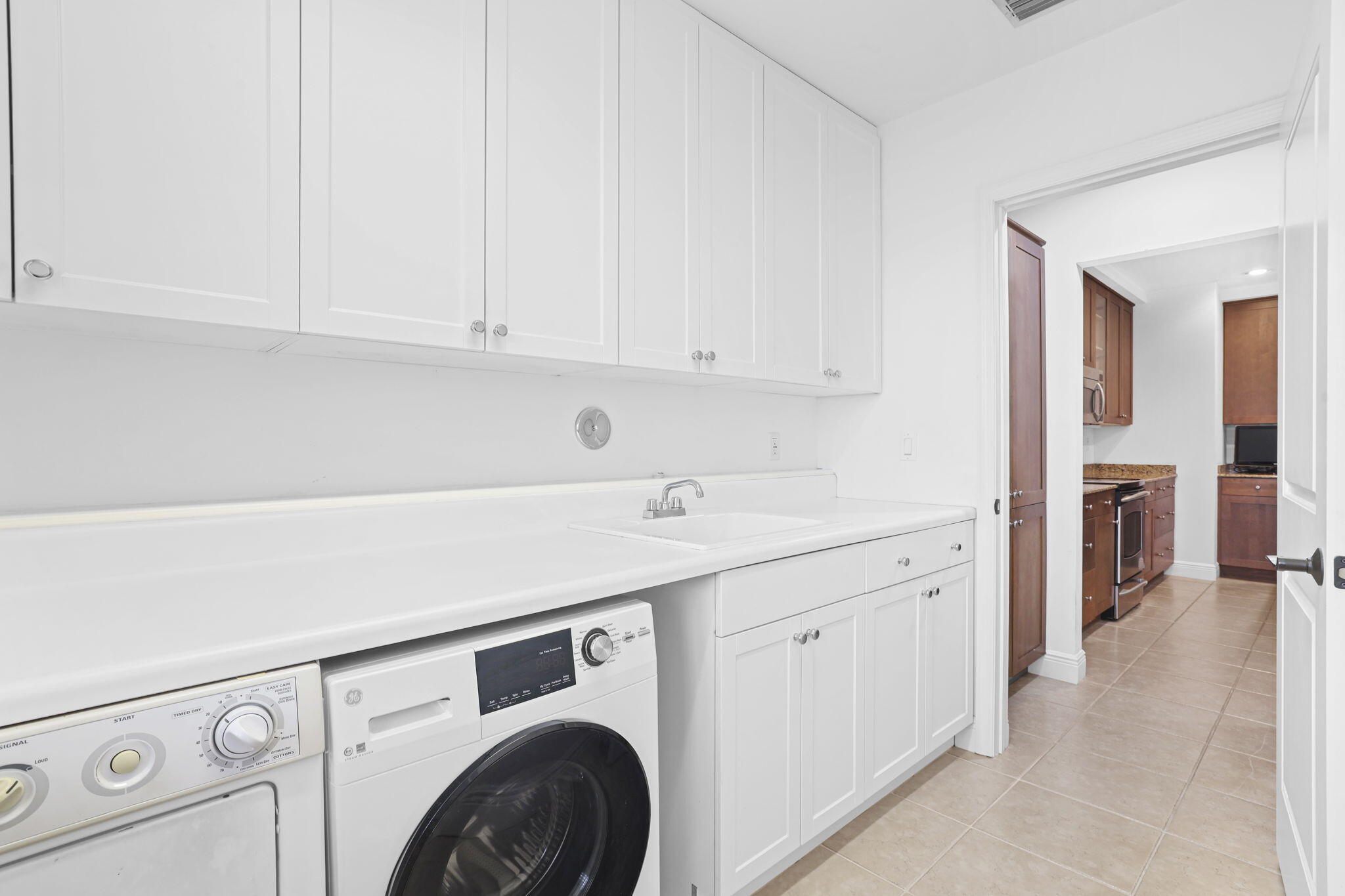 BRIDGETOWN - Residential