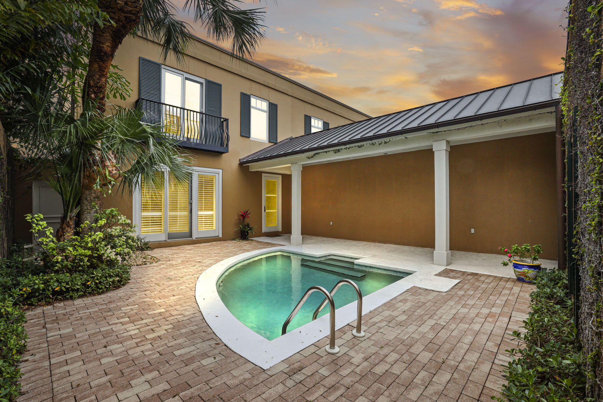 BRIDGETOWN - Residential