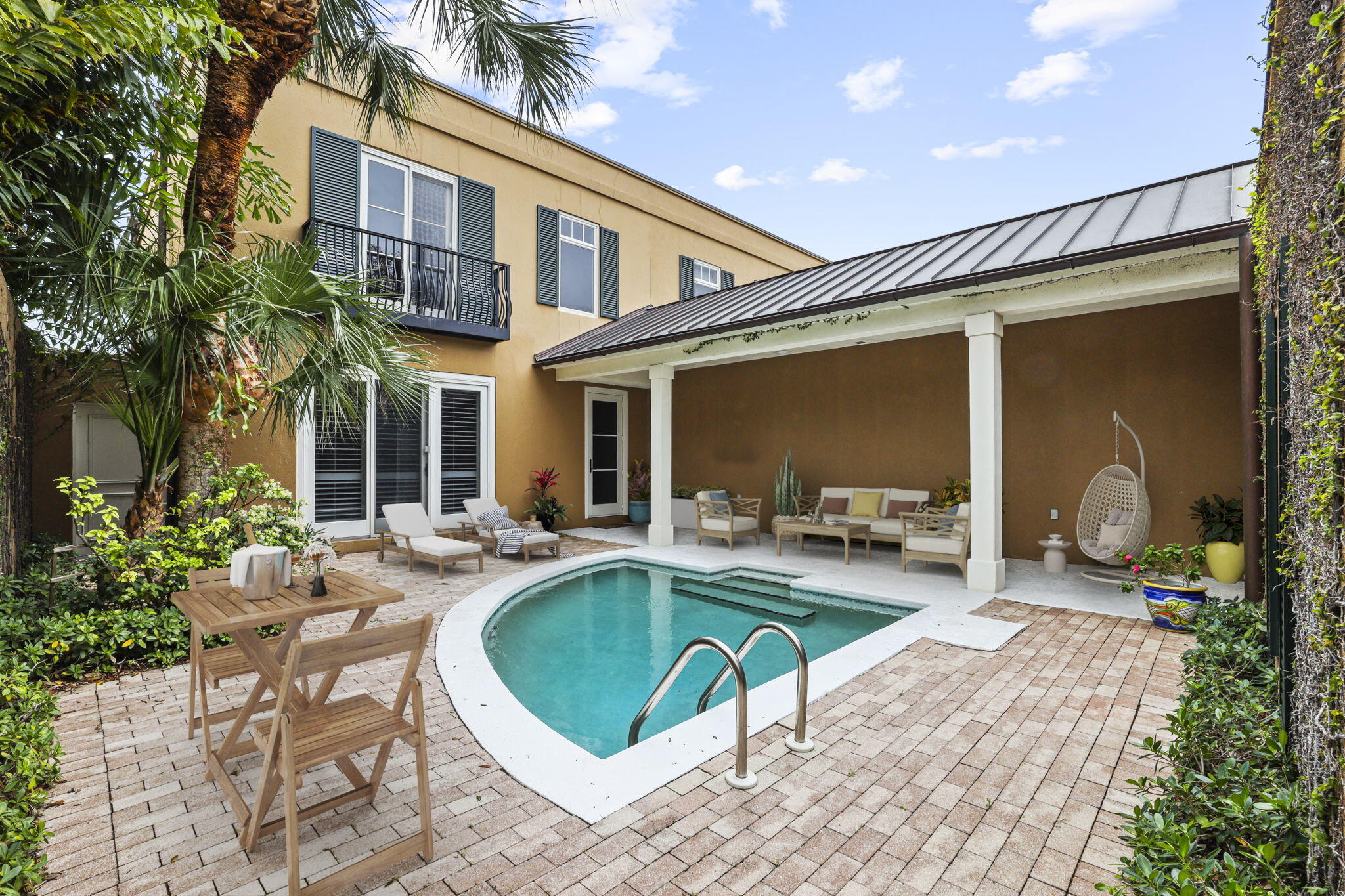 BRIDGETOWN - Residential