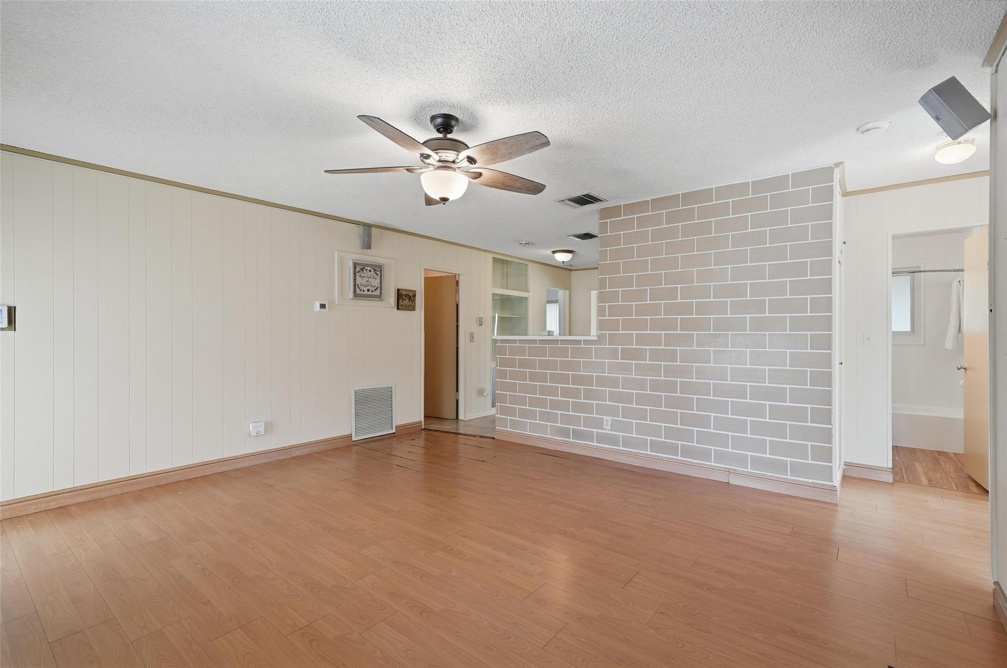 Avon Isles 40-31 B - Residential