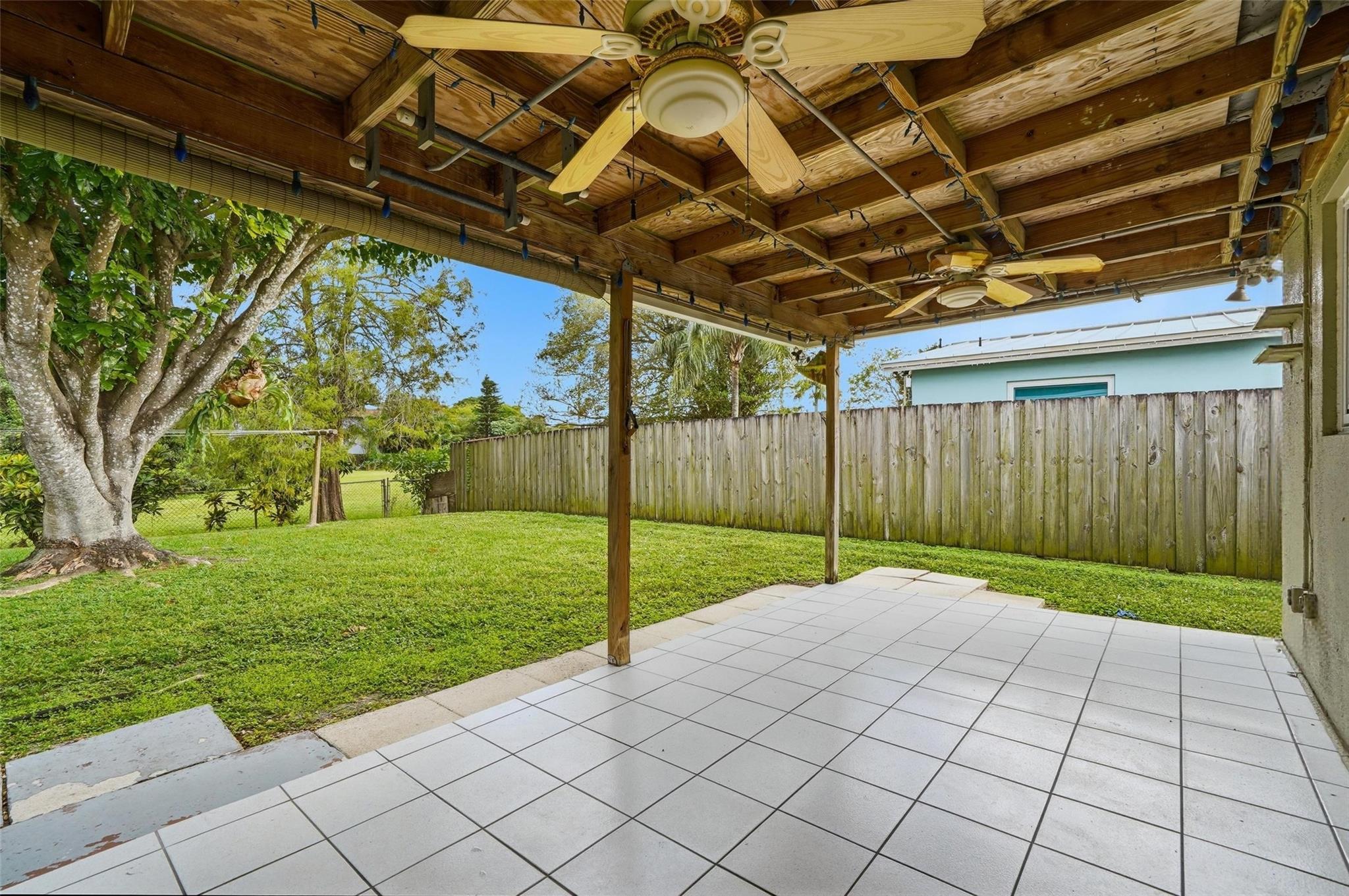 Avon Isles 40-31 B - Residential